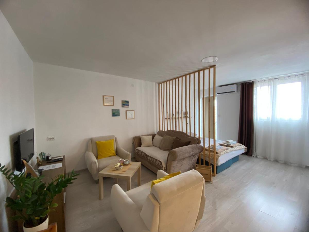 Happy Place Apartment Подгорица Екстериор снимка